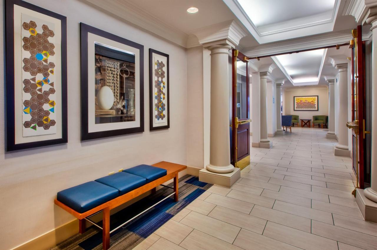 Holiday Inn Express Philadelphia-Midtown By Ihg Exteriör bild